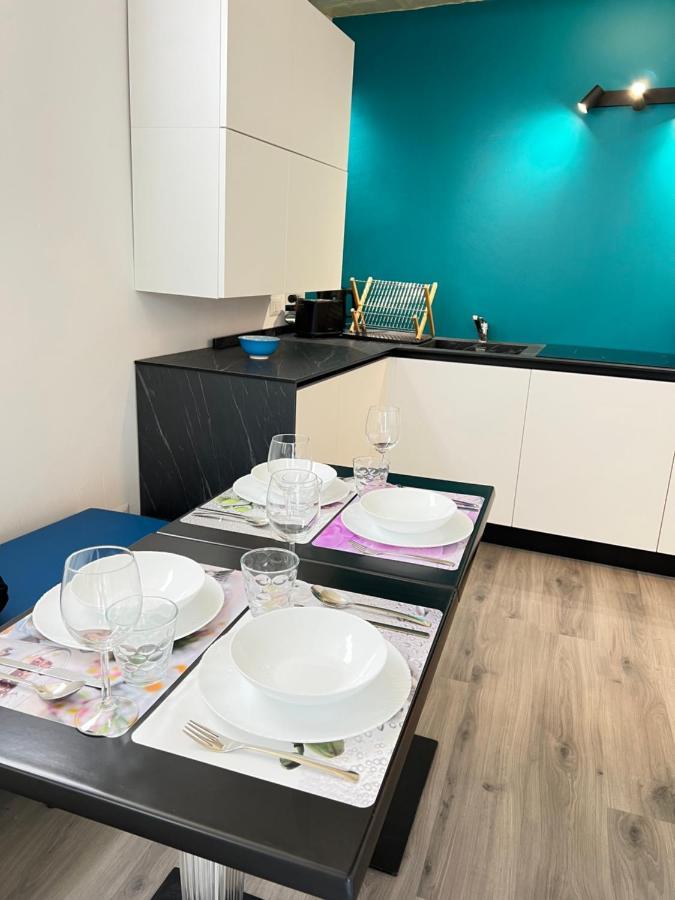 Ferienwohnung Blue Sapphire Como Cozy Flat In Center Of City Exterior foto